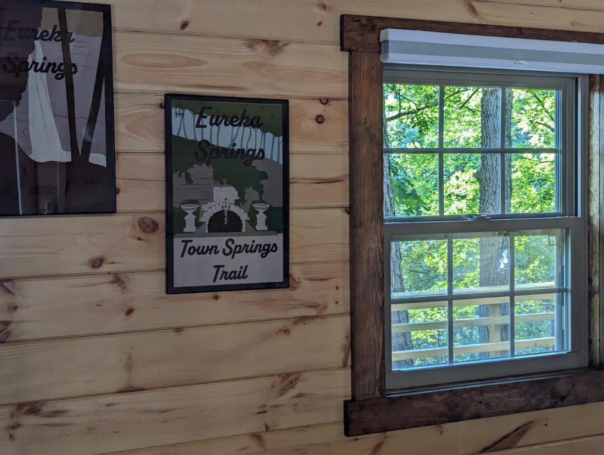 Cabin #6 With Hot Tub Deck And Sunset View At Loblolly Pines Eureka Springs Extérieur photo